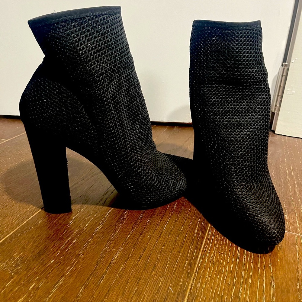 Block heel booties